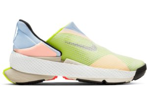 Foto scarpa Nike modello Go Fly Ease di colore verde, celeste e rosa